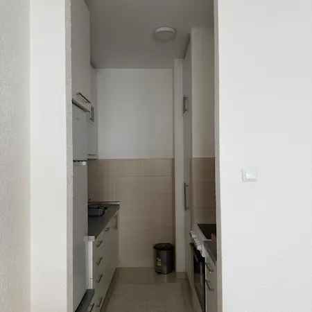 City Apartment Banja Luka Sa Parkingom U Garazi Exterior photo