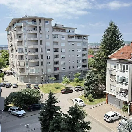 City Apartment Banja Luka Sa Parkingom U Garazi Exterior photo